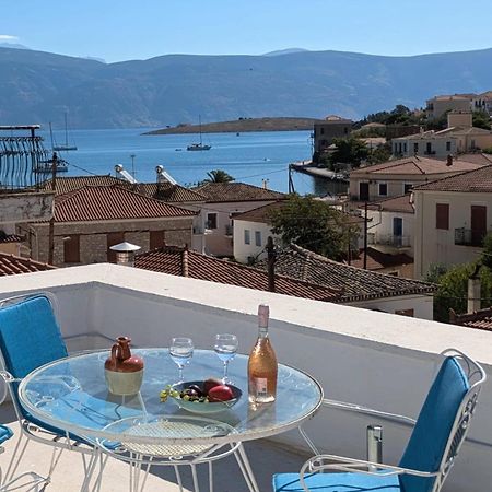Galaxidi Authentic Rooftop House Exterior foto