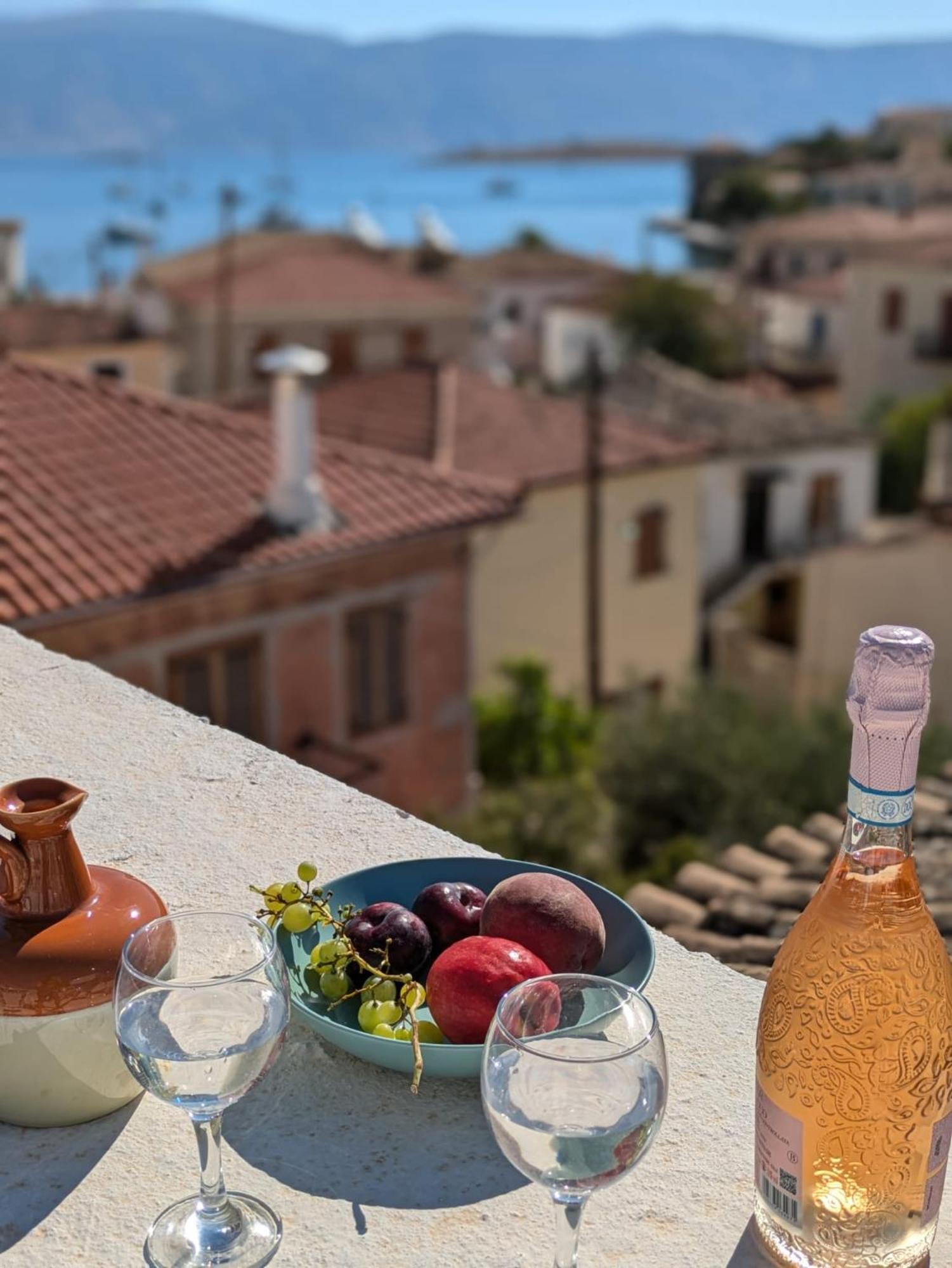 Galaxidi Authentic Rooftop House Exterior foto